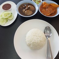 ข้าวแกงครัวสยาม  ปั๊มปตท.สำเร็จพัฒนา