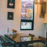 หน้าร้าน Ma-da-me Cafe Garden HuaHin