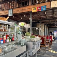 หอยทอดเจ๊ฮวย ตลาดริมน้ำกลางคืน