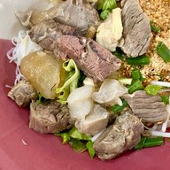 ร้านก๋วยเตี๋ยวบุหลันโกจิตร