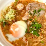 ก๋วยเตี๋ยวเตาถ่านออนเซ็น อารีย์