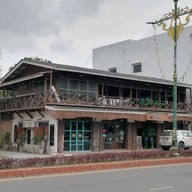 หน้าร้าน เชย เมืองคร