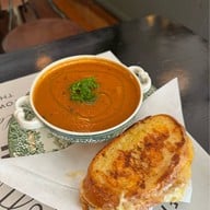 Alex&BethBangkok หลานหลวง