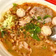 ก๋วยเตี๋ยวเตาถ่านออนเซ็น อารีย์