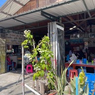 ข้าวซอยป้าไพ