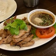 หลังรามเมี่ยงปลาเผา สาขา บางบัวทอง