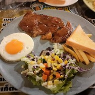 เมนูของร้าน สเต๊กคาปาก ตลาดสายใต้ใหม่