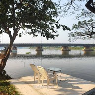 บรรยากาศ ภูธารา Cafe & Bistro