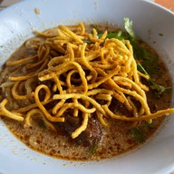 ข้าวซอยป้าไพ