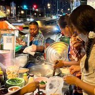 บะหมี่ป้าหน้าเดอะมอลล์งามวงศ์วาน