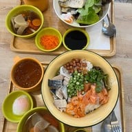 เหลือใจ Siam Square One