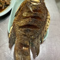 เมนูของร้าน ส้มตำป้าอิน วังหลัง