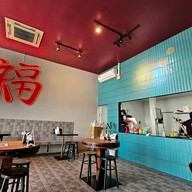 บรรยากาศ ก๋วยเตี๋ยวเนื้อวัว ซาหลักเก้า กัลปพฤกษ์