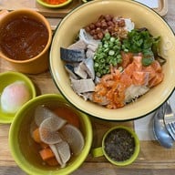 เมนูของร้าน เหลือใจ Siam Square One