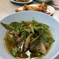 ส้มตำป้าอิน วังหลัง