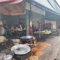 บรรยากาศ ป้าจิ๊ก ขนมไข่หงส์