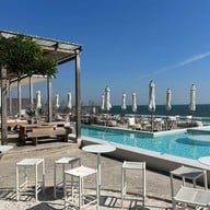 Sundance Lounge หัวหิน