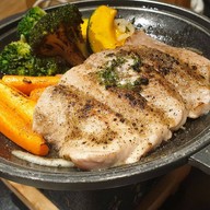 เมนูของร้าน Sushi Hiro Riverside Plaza เจริญนคร