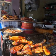 ส้มตำป้าอิน วังหลัง
