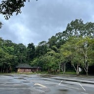 น้ำตกเหวสุวัต