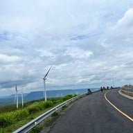 กังหันลมเขายายเที่ยง