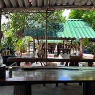 ครัวน้องเพ็ญ ร้านอาหารอร่อยมวกเหล็ก สระบุรี มวกเหล็ก