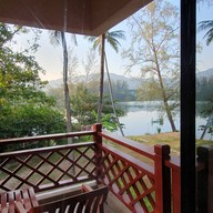 โรงแรมดุสิตธานีลากูน่าภูเก็ต