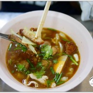 เมนูของร้าน ร้านยืนพื้น ก๋วยจั๊บน้ำข้น (ต้นตำรับสี่แยกพรานนก) บางขุนนนท์