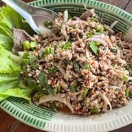 เมนูของร้าน ครัวน้องเพ็ญ ร้านอาหารอร่อยมวกเหล็ก สระบุรี มวกเหล็ก