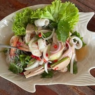 เมนูของร้าน ครัวน้องเพ็ญ ร้านอาหารอร่อยมวกเหล็ก สระบุรี มวกเหล็ก