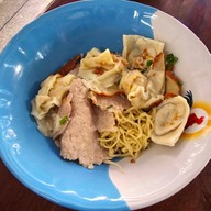 เมนูของร้าน โอเคเจ้าเก่า (เปงฮก) บะหมี่เกี๊ยว