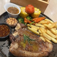 อีทสมิธ EATSMITH Cafe & Restaurant ท่ามะขาม