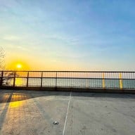 จุดชมวิวเขาสามมุข ชลบุรี