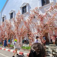 หน้าร้าน AungKu Craft & Café