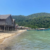 บรรยากาศ หมู่บ้านมอแกน ชุมชนชาวมอแกน