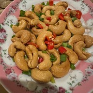 ร้านผัวสั่งเมียตำ