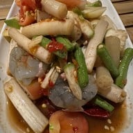 ร้านผัวสั่งเมียตำ