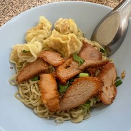 เมนูของร้าน ช่งกี่ประตูน้ำ