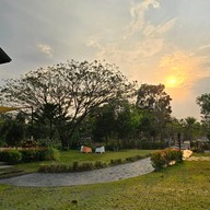 หน้าร้าน หนองพาน Cafe