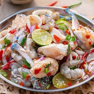 ตามสั่ง ยำแซ่บ เปรี้ยวปาก เมืองนนท์ สาขาแรก