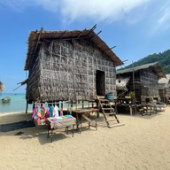 บรรยากาศ หมู่บ้านมอแกน ชุมชนชาวมอแกน