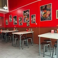 ลุงหวังกะเพราพ่นไฟ สาขาเมืองทอง