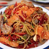 ตามสั่ง ยำแซ่บ เปรี้ยวปาก เมืองนนท์ สาขาแรก