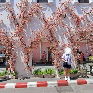 หน้าร้าน AungKu Craft & Café