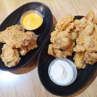 Tokiojo อาคารสินธร
