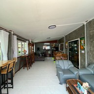 บ้านขาวคาเฟ่
