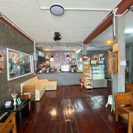 บ้านขาวคาเฟ่
