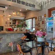 บรรยากาศ Tea Please