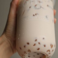 Onimilktea Victory Hub Victory hub อนุเสาวรีย์