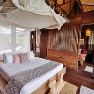 เซเรนดิพิติบีชรีสอร์ท